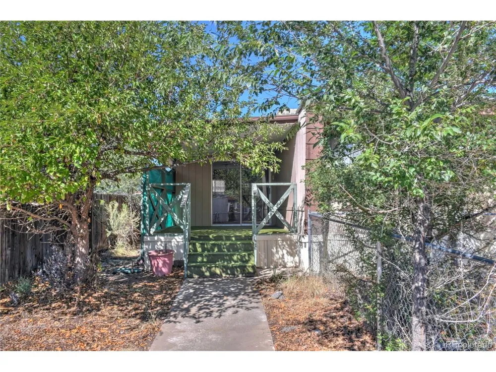 622 Walnut Street Salida, CO 81201