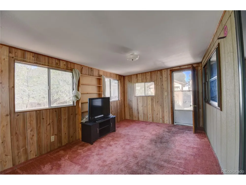 622 Walnut Street Salida, CO 81201