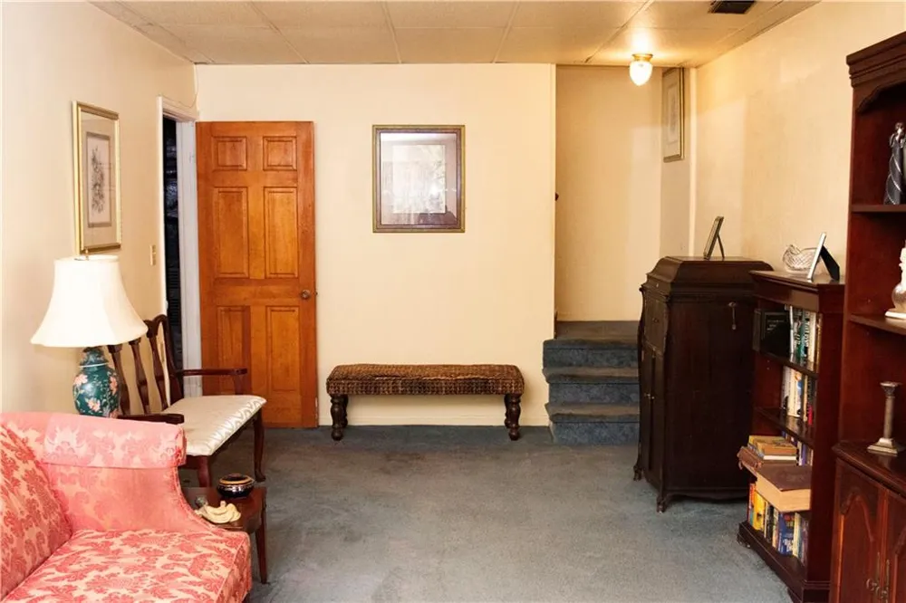 2719 Waleska Way East Point, GA 30344