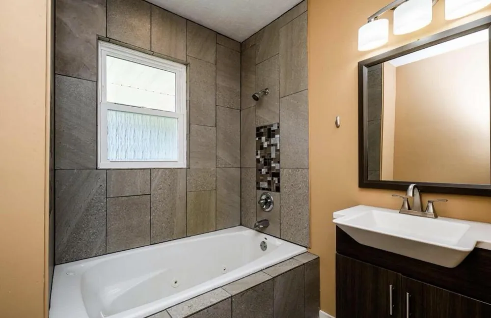 1082 Louis Street Benton Harbor, MI 49022