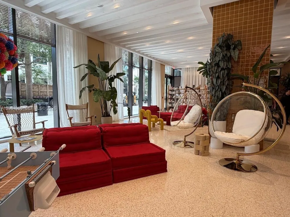 90 NE 32 #803 Miami, FL 33137
