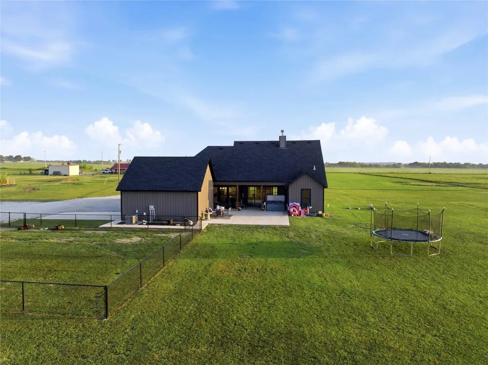 19812 Herrick Road Okmulgee, OK 74447