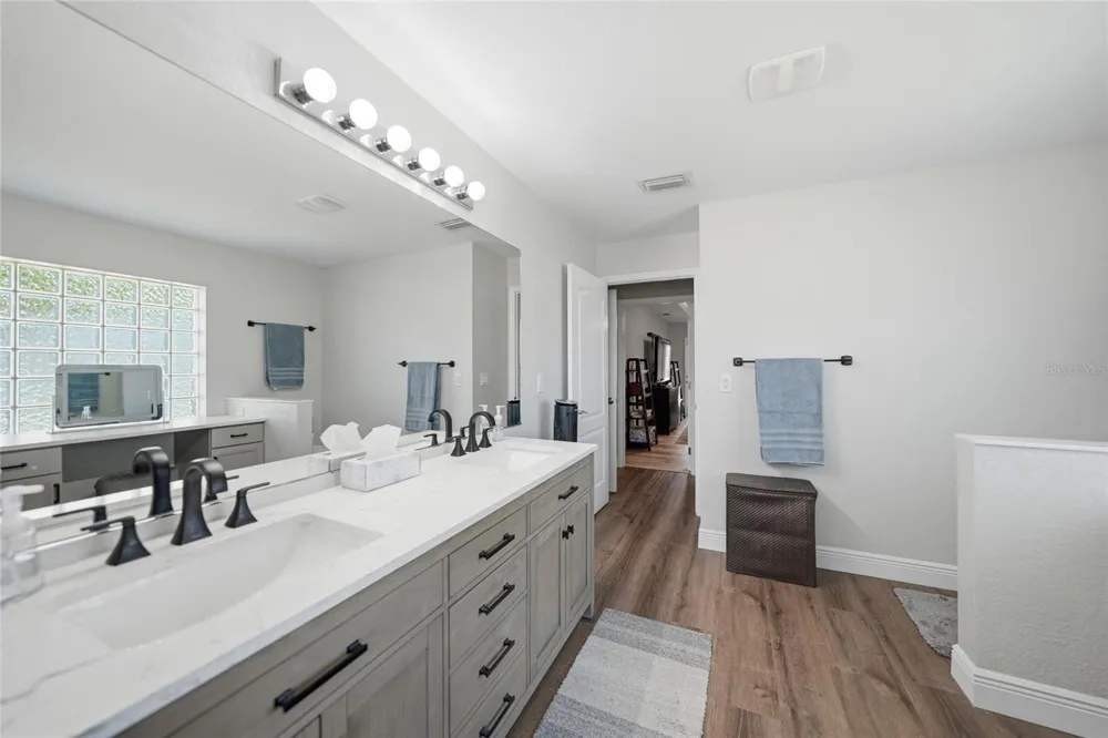 1282 CLEARVIEW DRIVE Port Charlotte, FL 33953