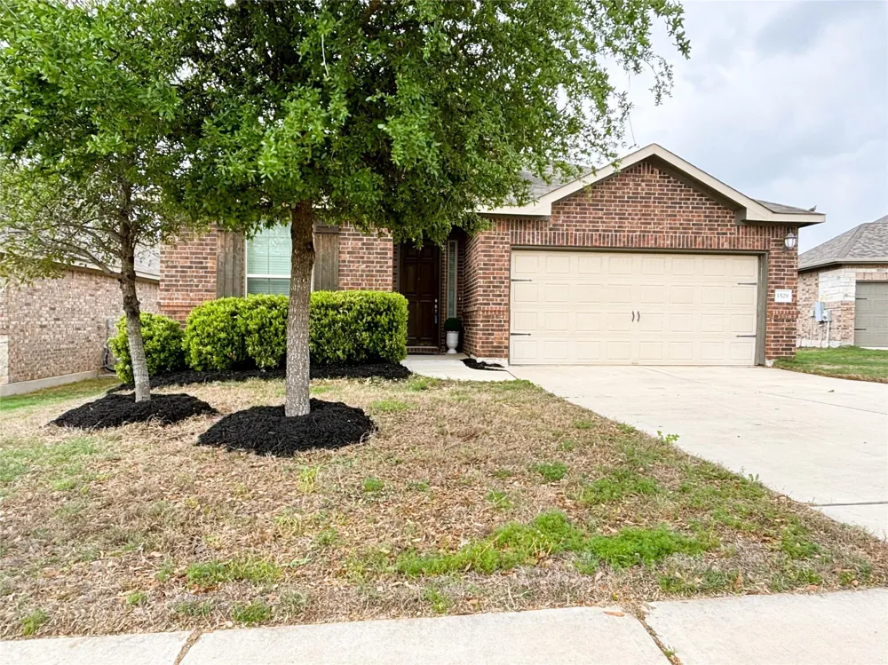 1529 Ida Nell Pearson Street Leander, TX 78641