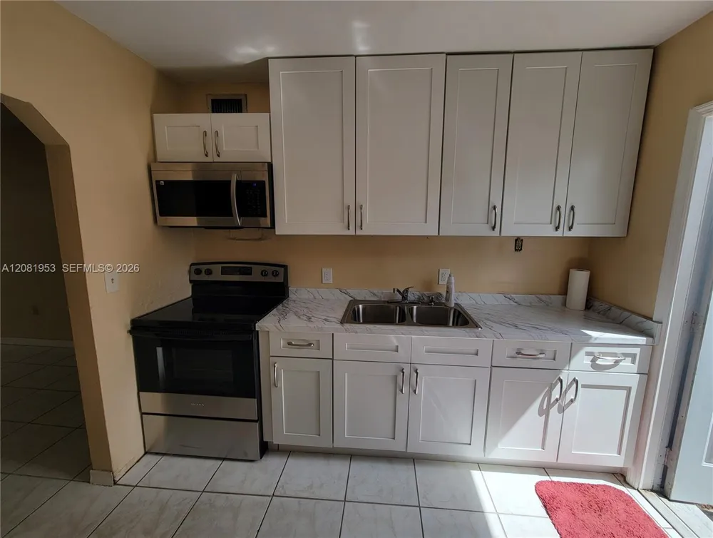 7015 NW 4th Ct #7017 Miami, FL 33150