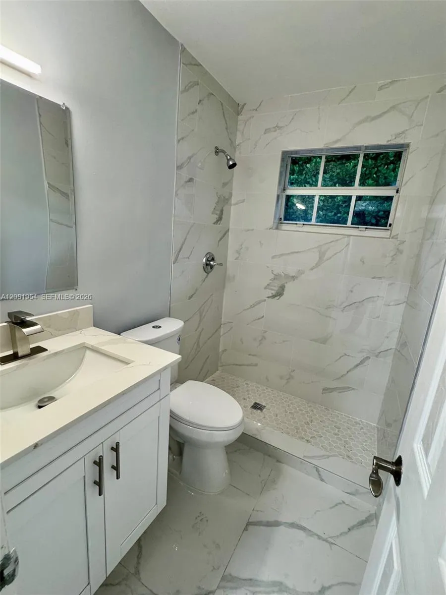 1529 SW 22nd St #1 Fort Lauderdale, FL 33315