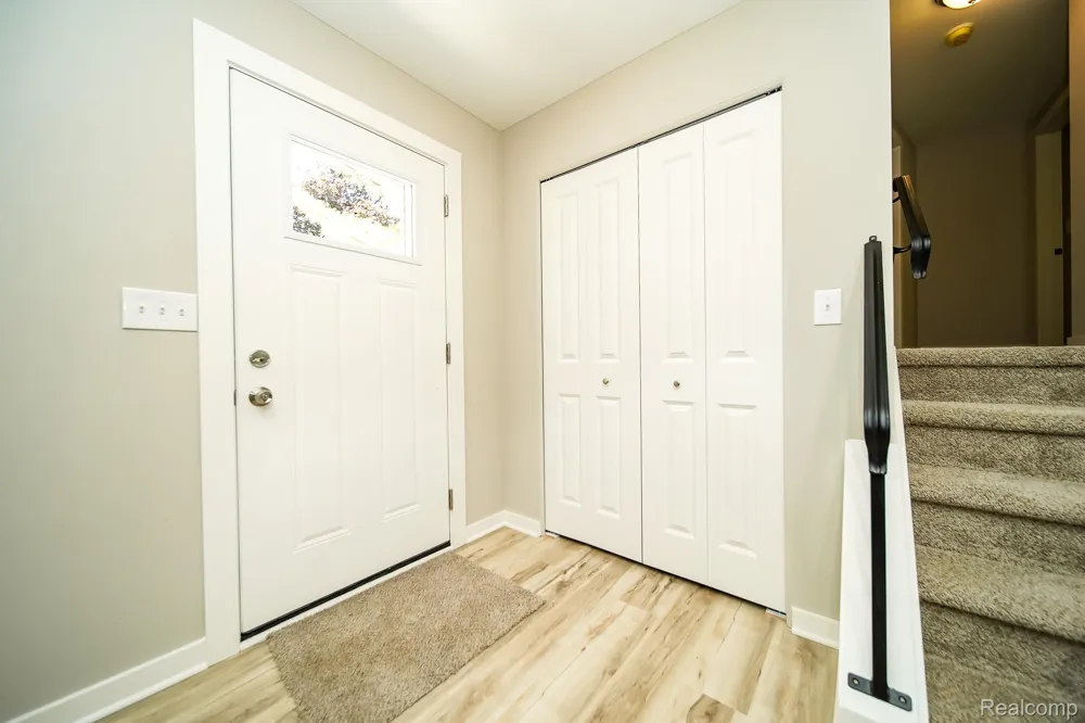 48297 Mallard Drive Chesterfield Township, MI 48047
