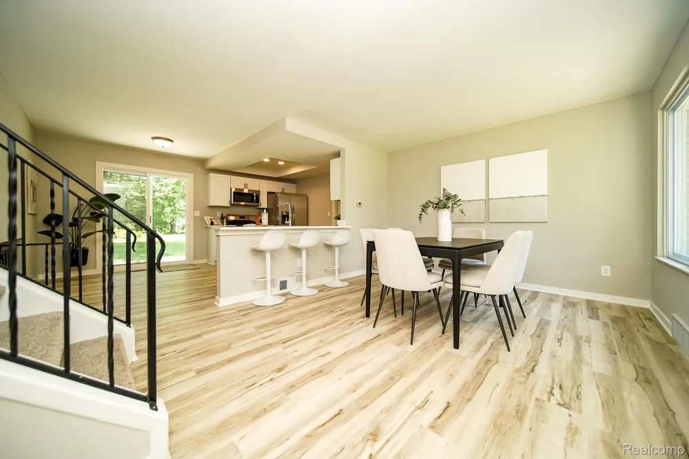 48297 Mallard Drive Chesterfield Township, MI 48047