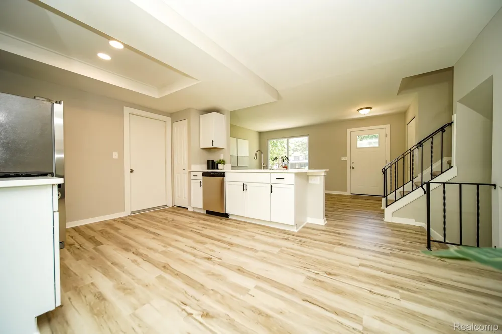 48297 Mallard Drive Chesterfield Township, MI 48047