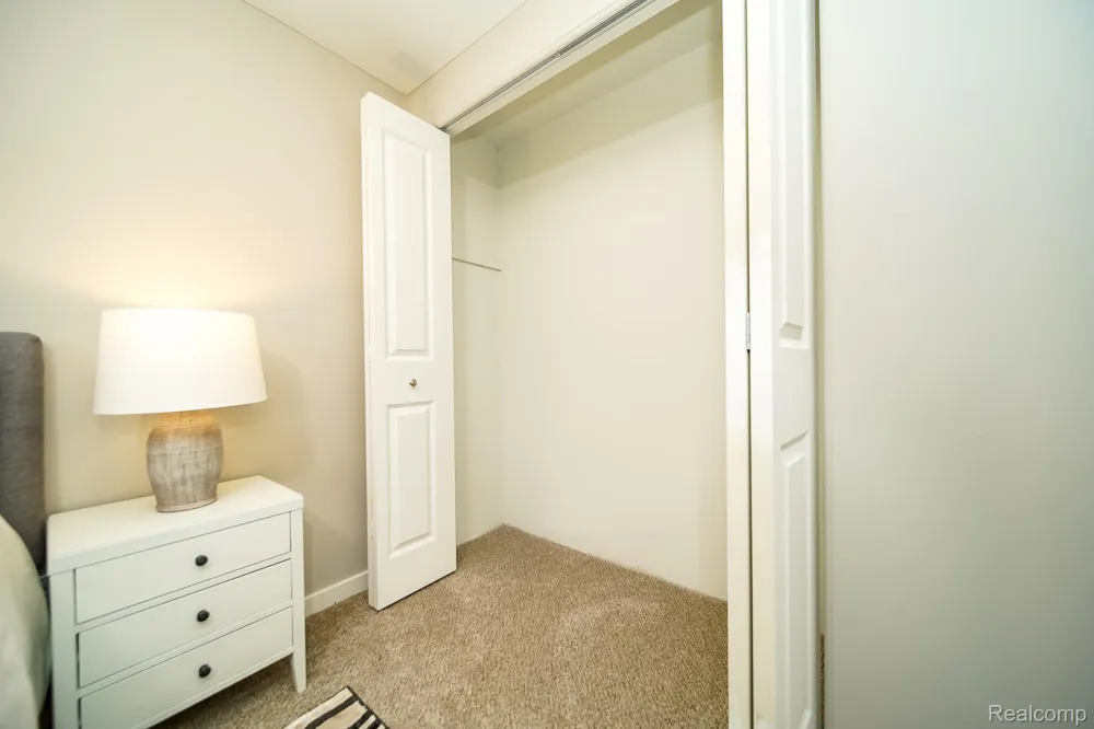 48297 Mallard Drive Chesterfield Township, MI 48047