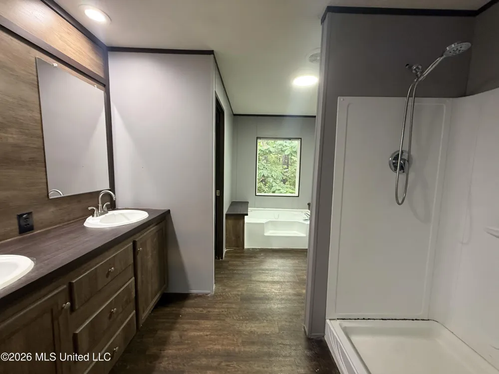 19 Willow Drive McHenry, MS 39561