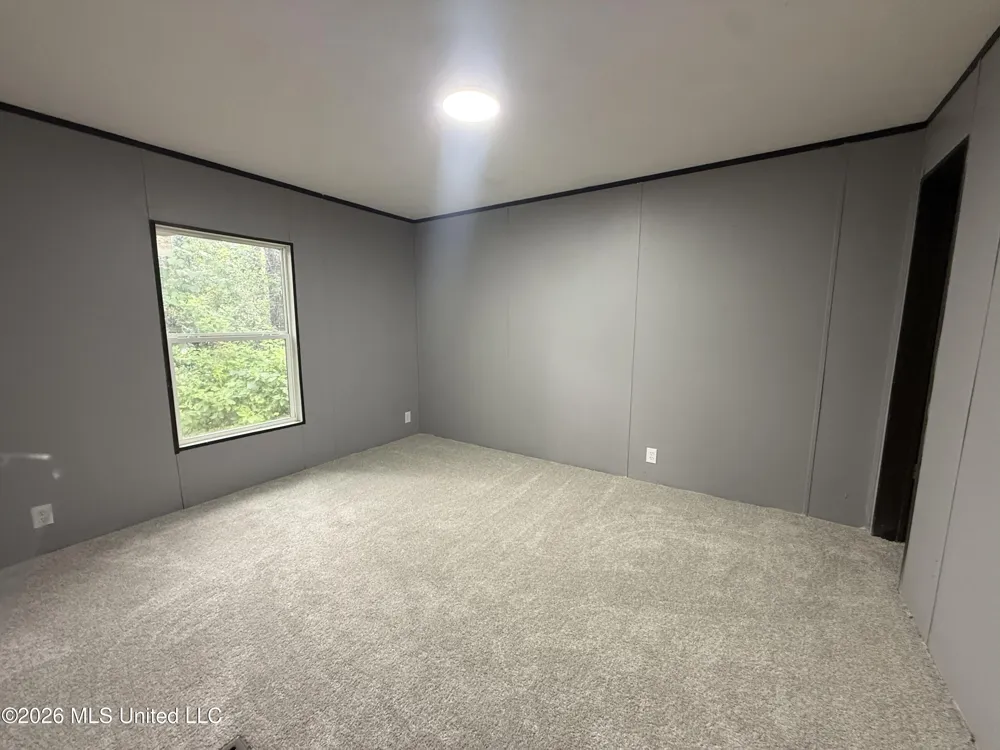 19 Willow Drive McHenry, MS 39561
