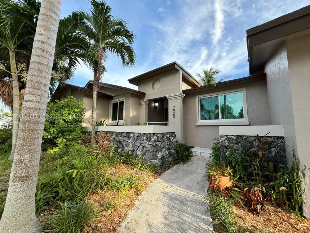 7920 SW 204th St Cutler Bay, FL 33189