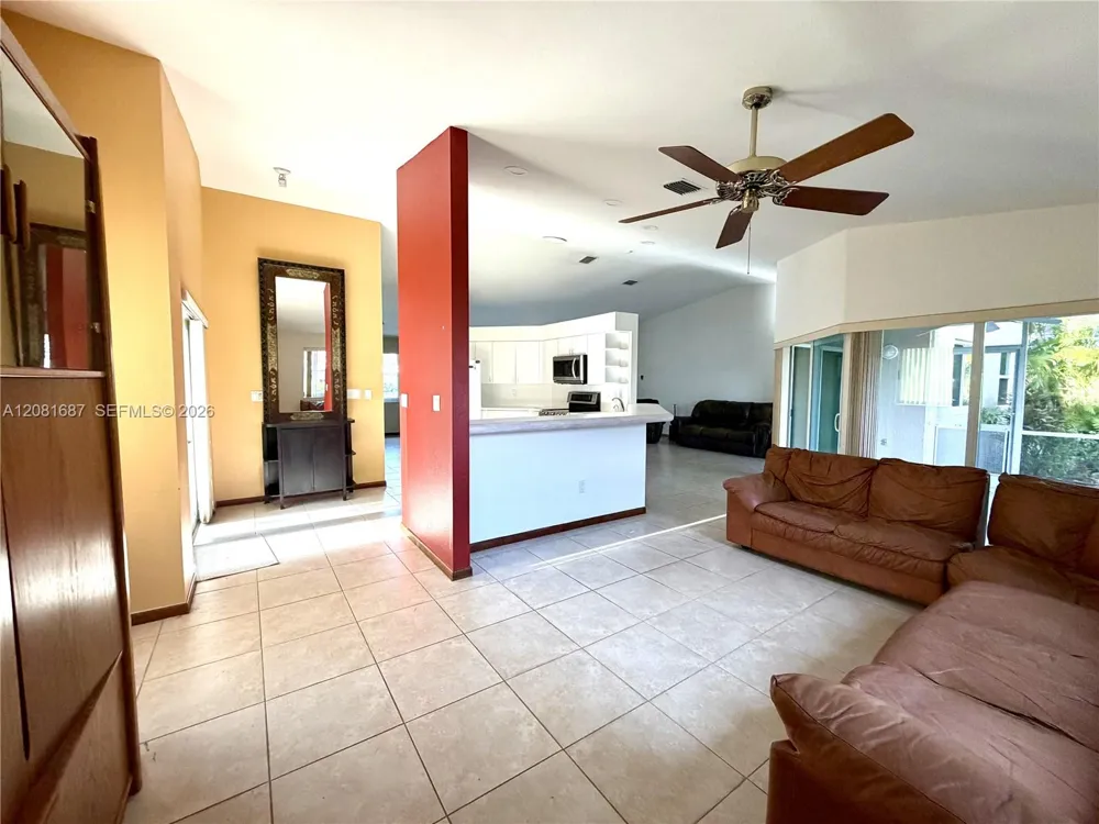 7920 SW 204th St Cutler Bay, FL 33189