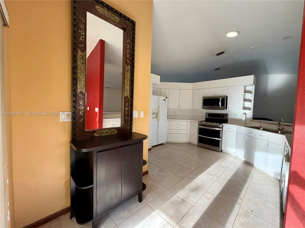 7920 SW 204th St Cutler Bay, FL 33189