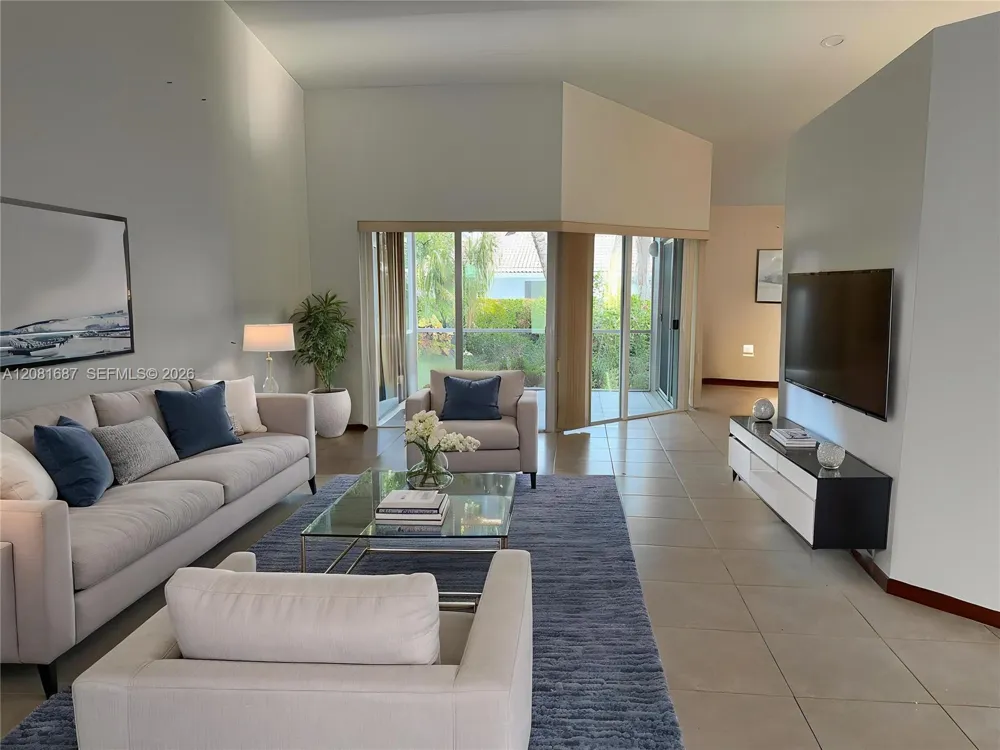 7920 SW 204th St Cutler Bay, FL 33189