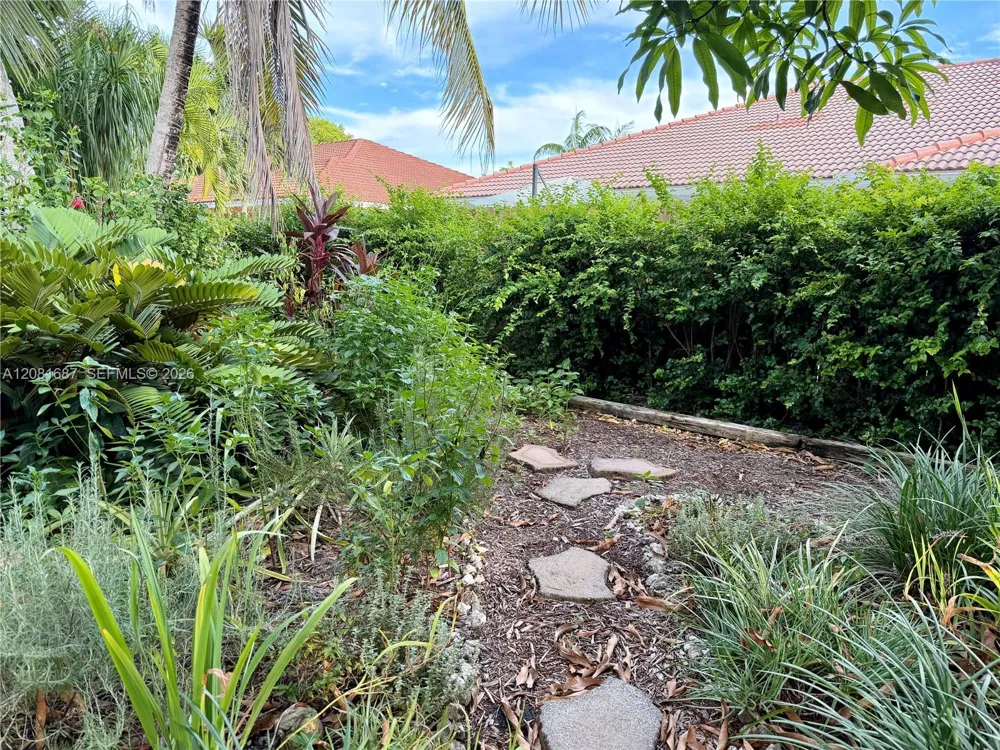7920 SW 204th St Cutler Bay, FL 33189