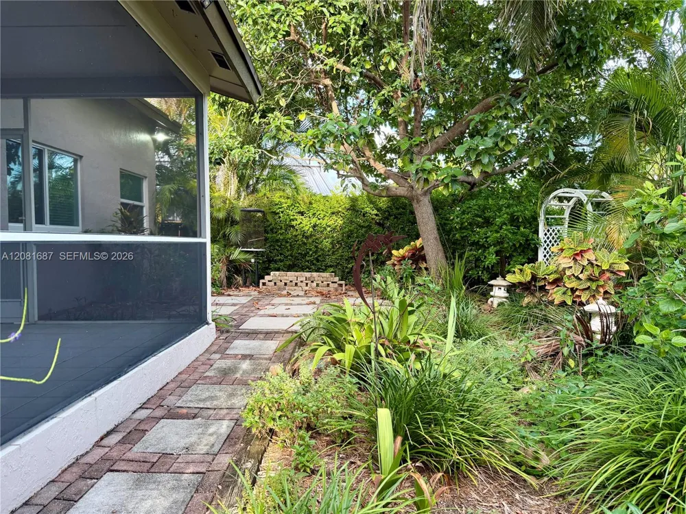 7920 SW 204th St Cutler Bay, FL 33189