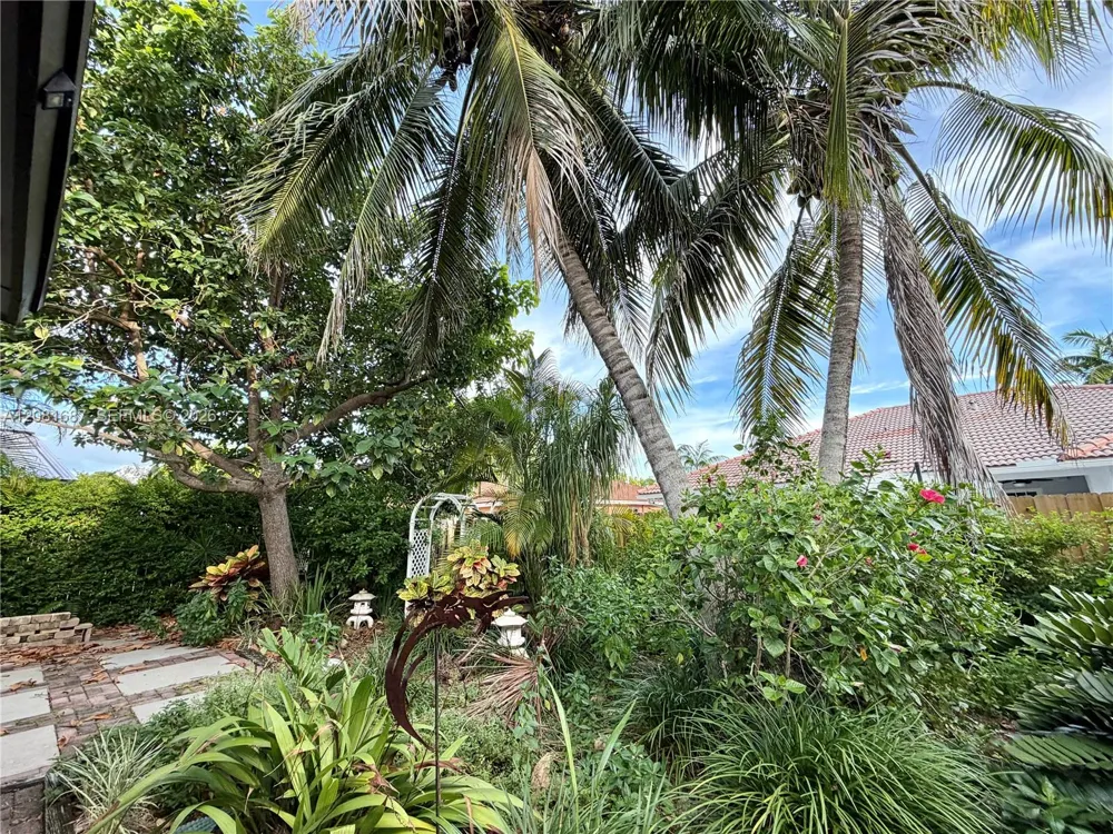 7920 SW 204th St Cutler Bay, FL 33189