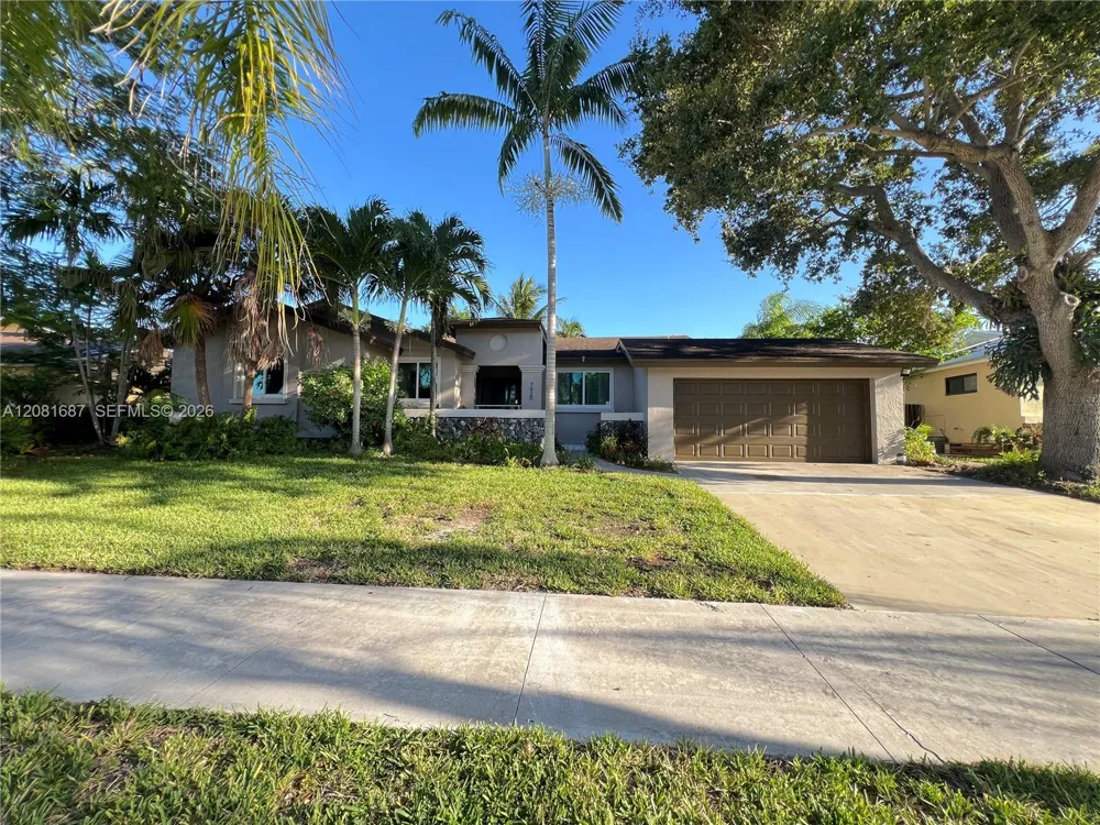 7920 SW 204th St Cutler Bay, FL 33189