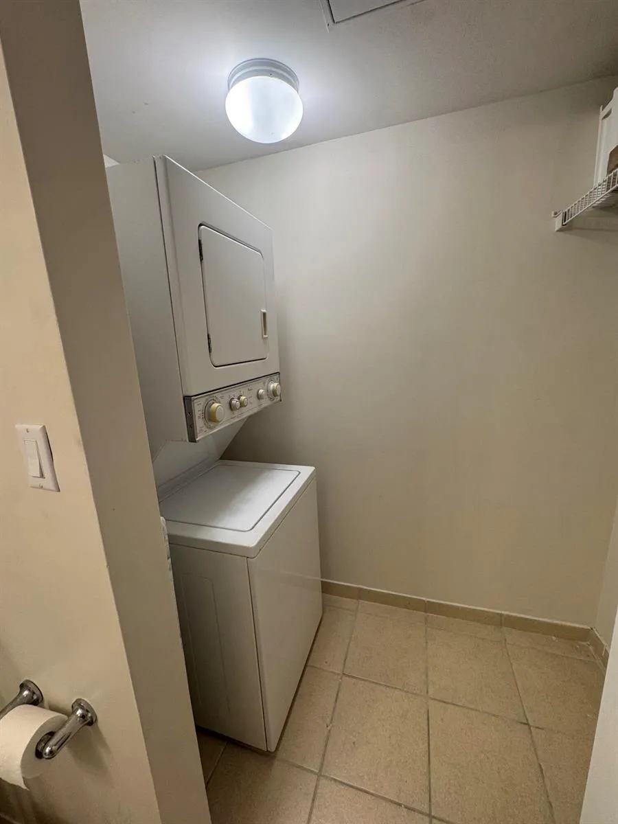 16699 COLLINS AVENUE #2410 Sunny Isles Beach, FL 33160