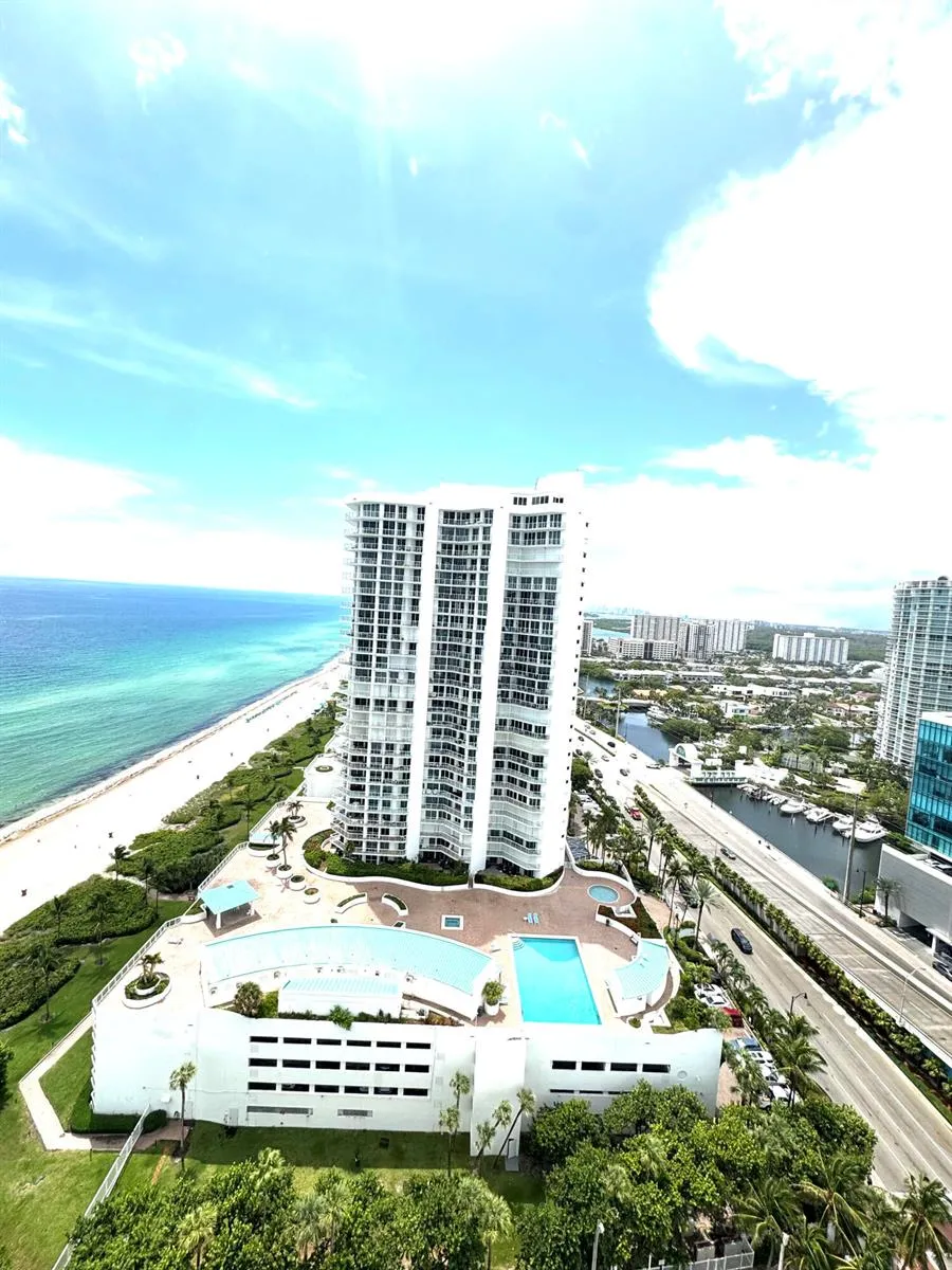 16699 COLLINS AVENUE #2410 Sunny Isles Beach, FL 33160