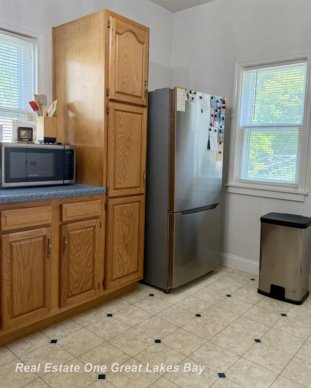2127 3rd Street Bay City City, MI 48708