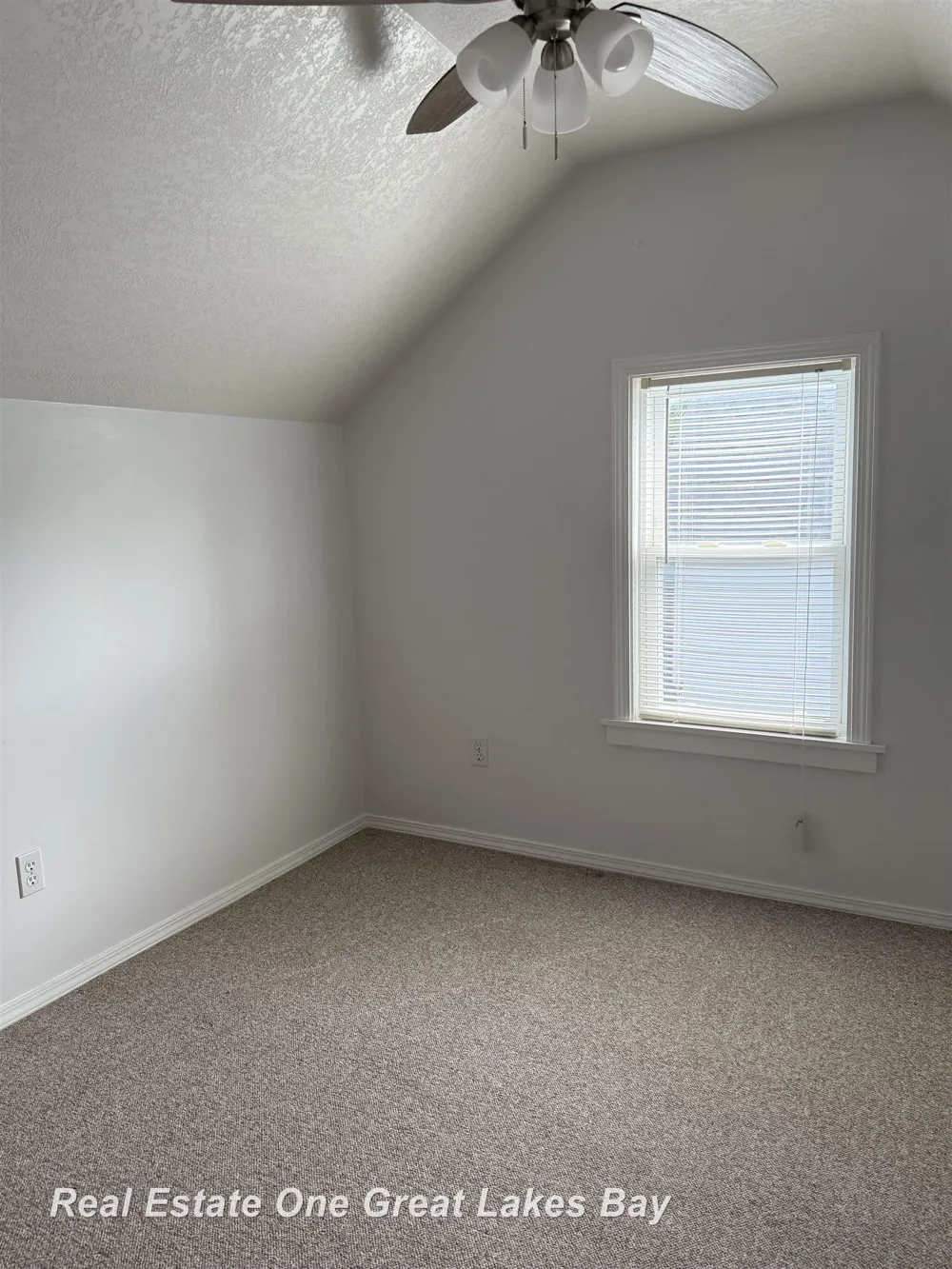 2127 3rd Street Bay City City, MI 48708