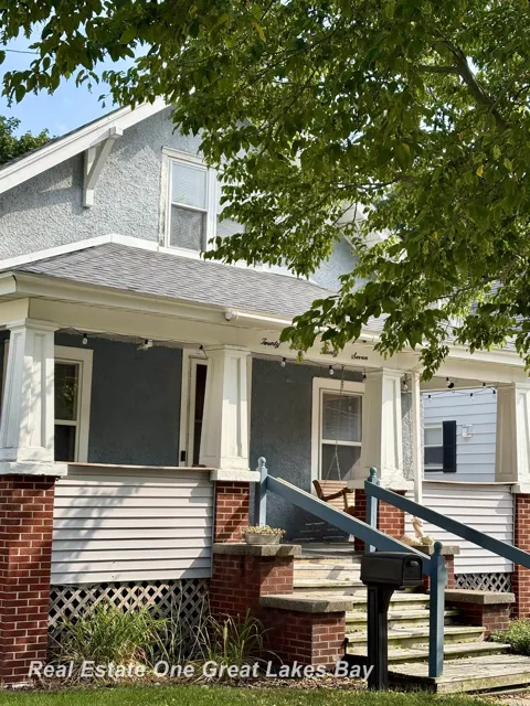 2127 3rd Street