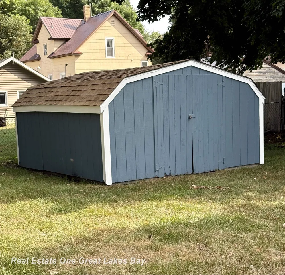 2127 3rd Street Bay City City, MI 48708