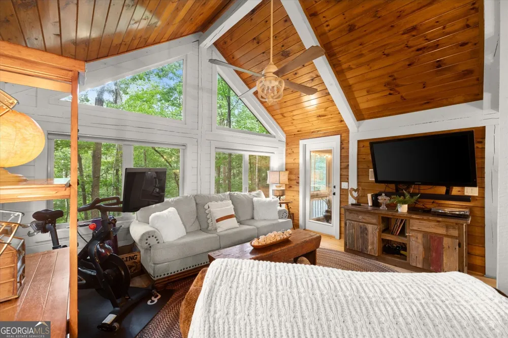 11 Blue Bell CIR N Jasper, GA 30143