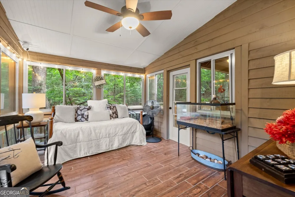 11 Blue Bell CIR N Jasper, GA 30143