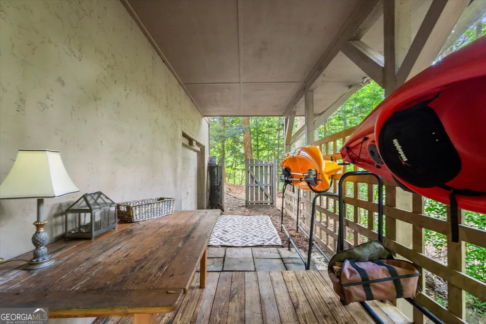 11 Blue Bell CIR N Jasper, GA 30143