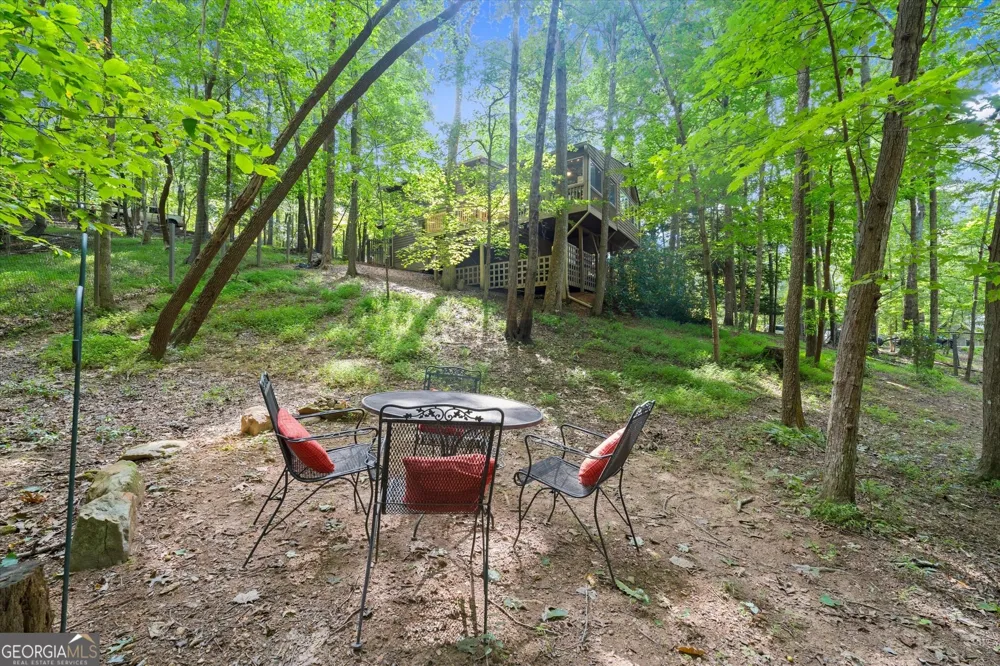 11 Blue Bell CIR N Jasper, GA 30143
