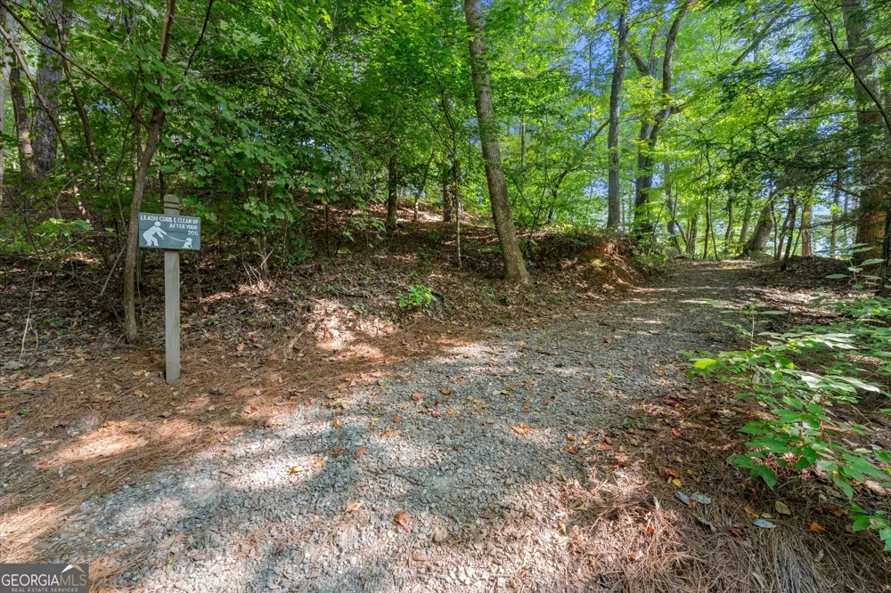 11 Blue Bell CIR N Jasper, GA 30143