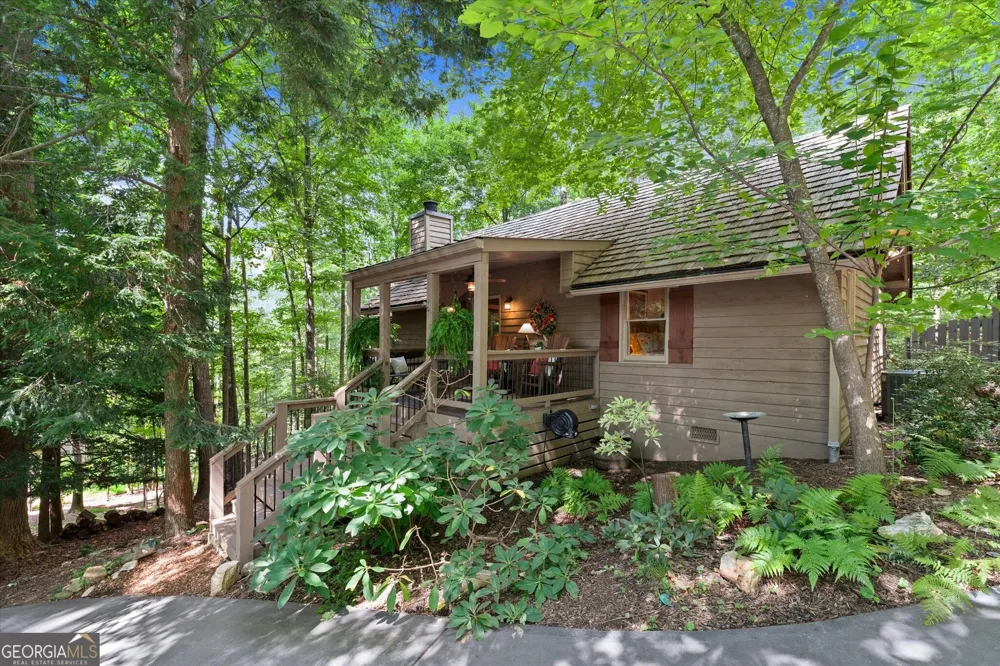 11 Blue Bell CIR N Jasper, GA 30143