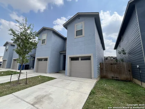 6414 LUGLIO LN