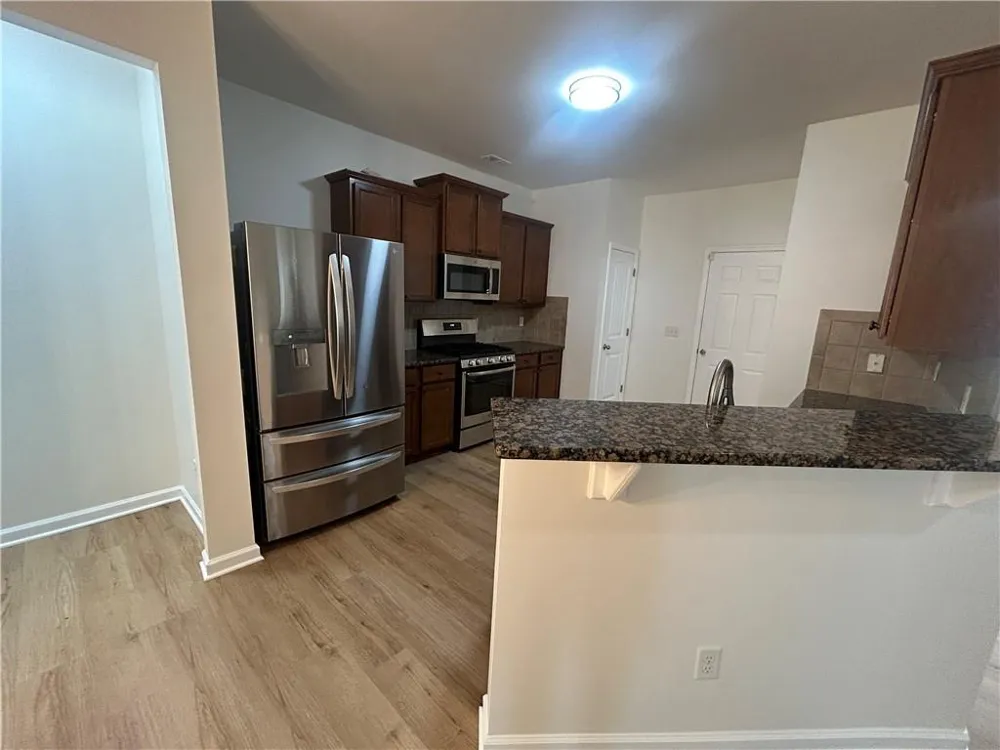 825 Stonehaven Road SW Atlanta, GA 30331