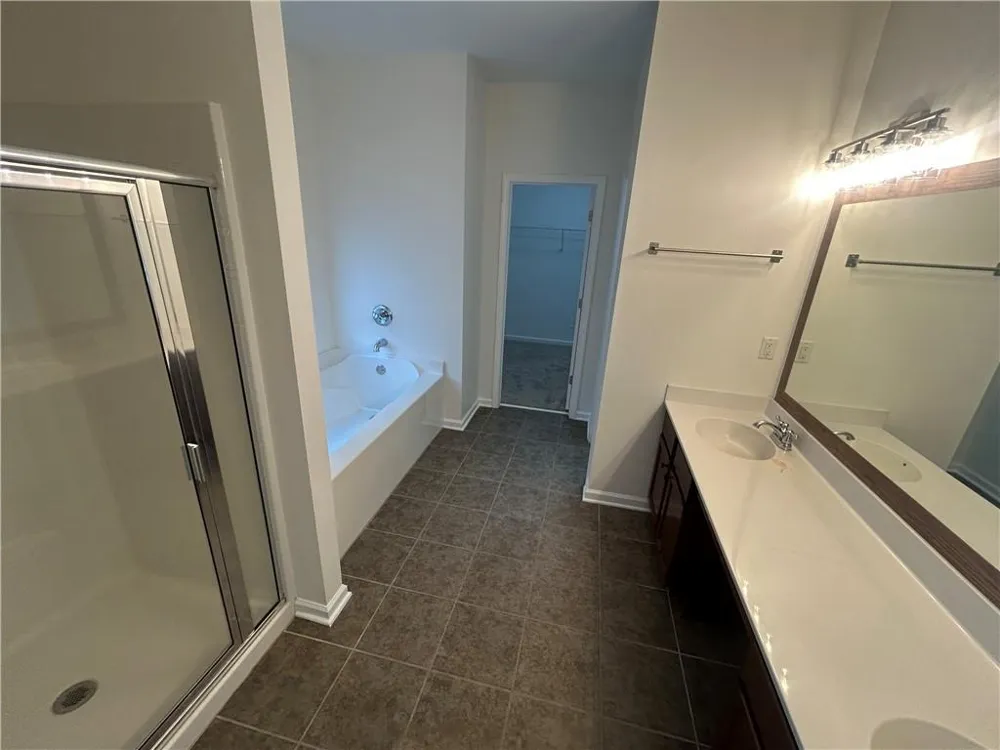 825 Stonehaven Road SW Atlanta, GA 30331