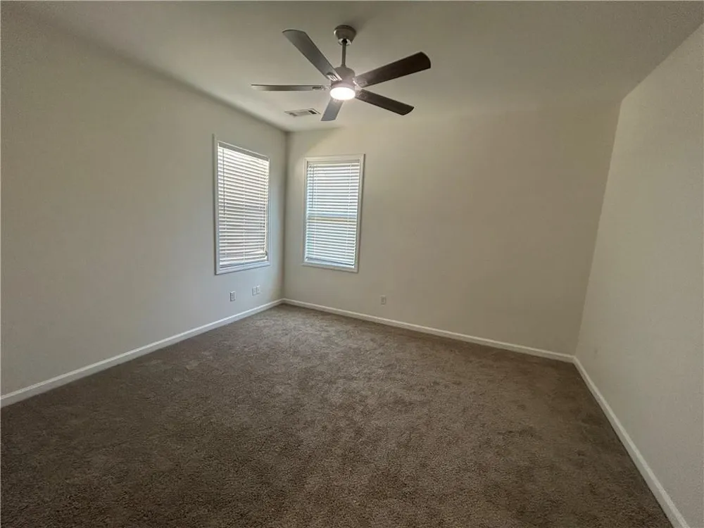 825 Stonehaven Road SW Atlanta, GA 30331