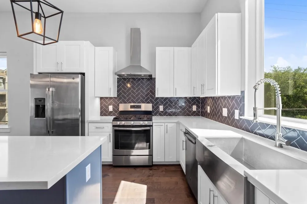 1114 W 15th 1/2 Street #A Houston, TX 77008