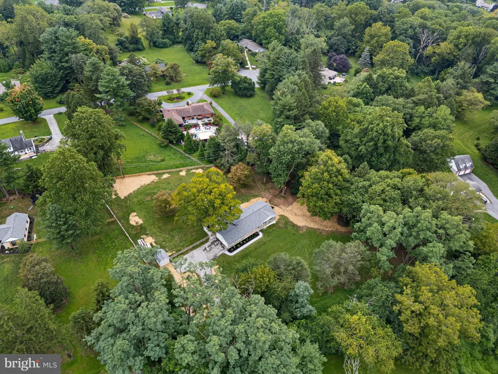940 SILLS MILL ROAD Kennett Square, PA 19348
