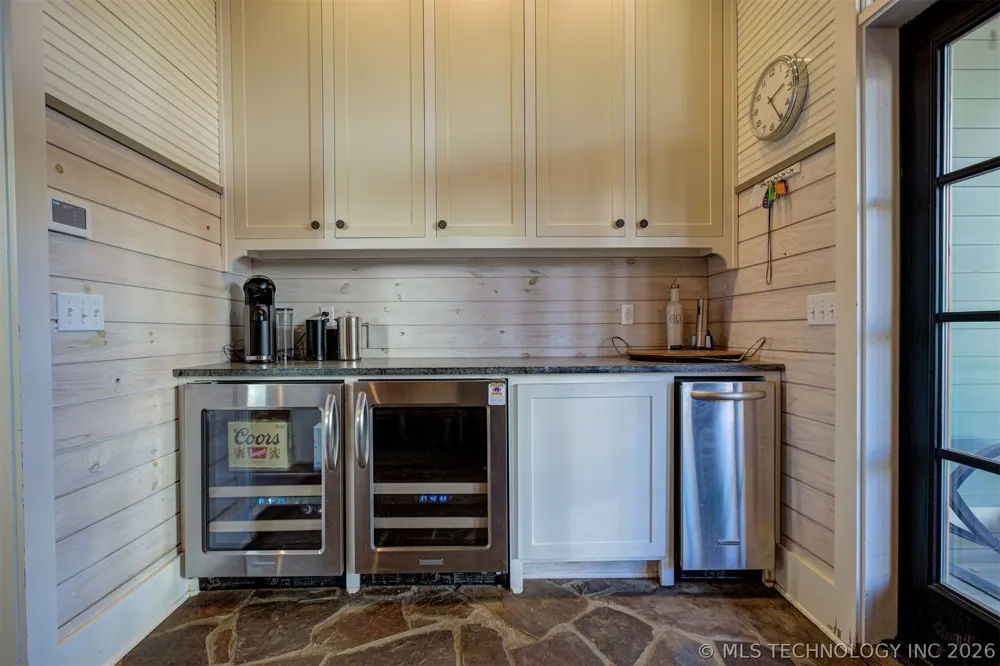 31 Boulevard Carlton Landing, OK 74432