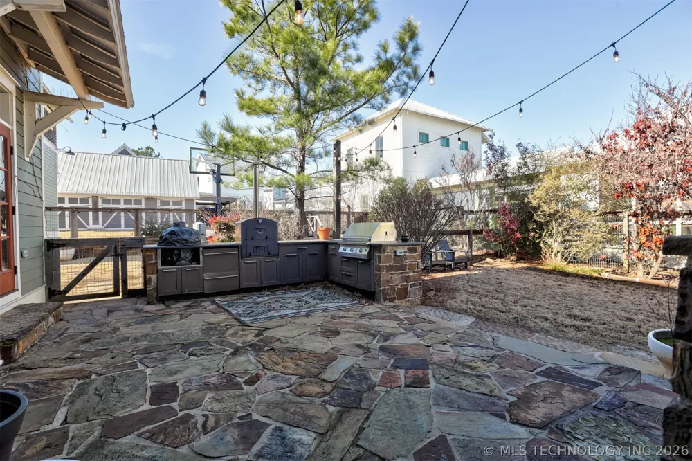 31 Boulevard Carlton Landing, OK 74432