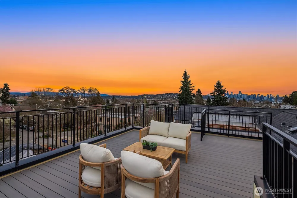 4406 1st Avenue NE Seattle, WA 98105