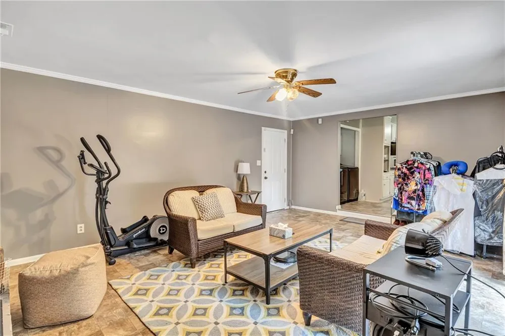 3652 Greentree Farms Drive Decatur, GA 30034