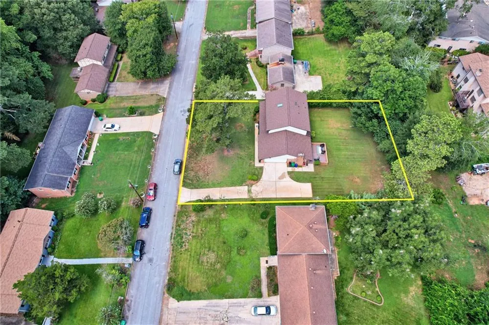 3652 Greentree Farms Drive Decatur, GA 30034