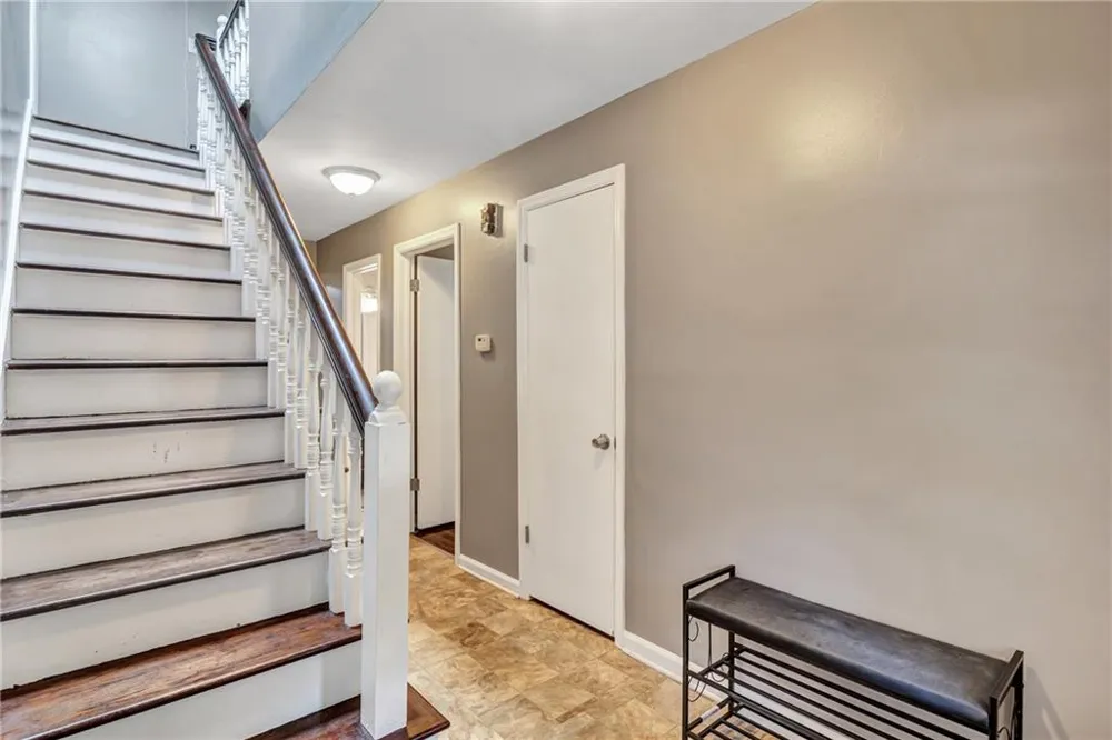 3652 Greentree Farms Drive Decatur, GA 30034