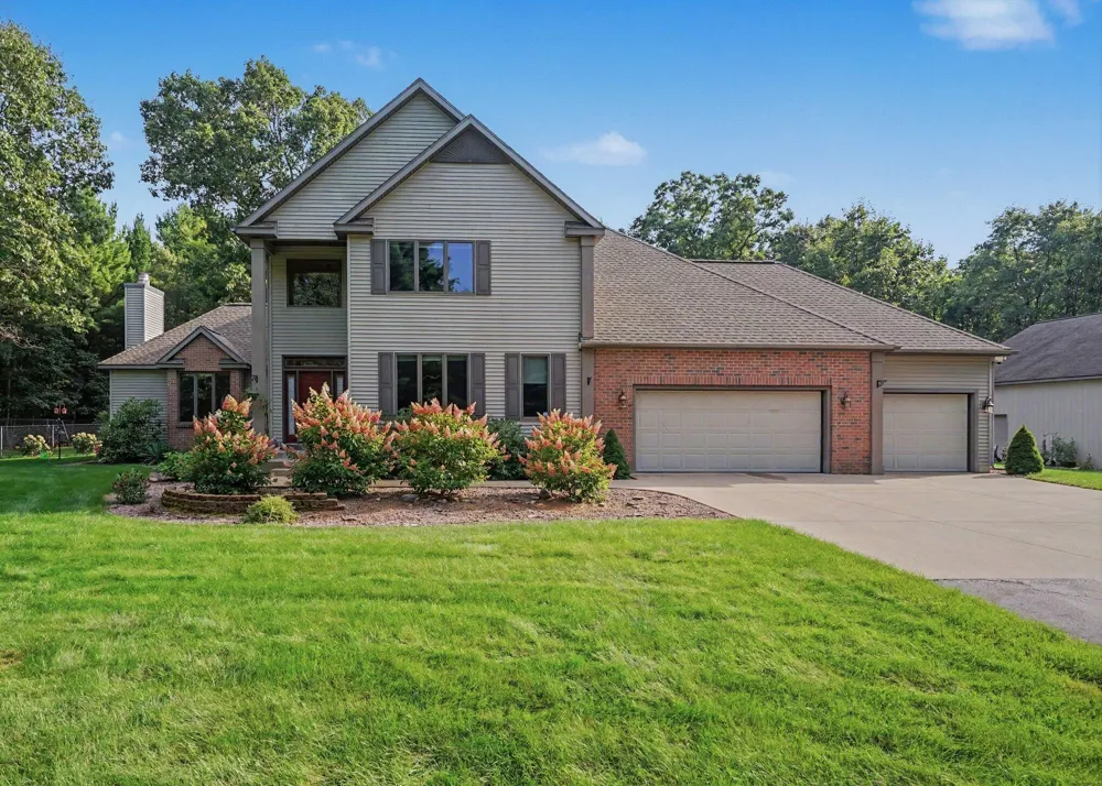 5045 Andrea Drive Muskegon, MI 49445