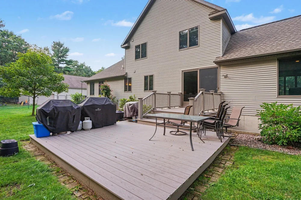 5045 Andrea Drive Muskegon, MI 49445